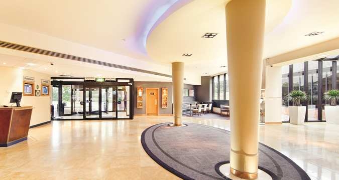 Manchester Airport Park And Hotel www.manchesterparking.com